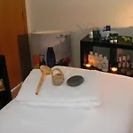 فندق مبيت وإفطار Casa Ceedina & Beauty 4*
