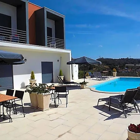 Bed & Breakfast Casa Ceedina & Beauty 4*