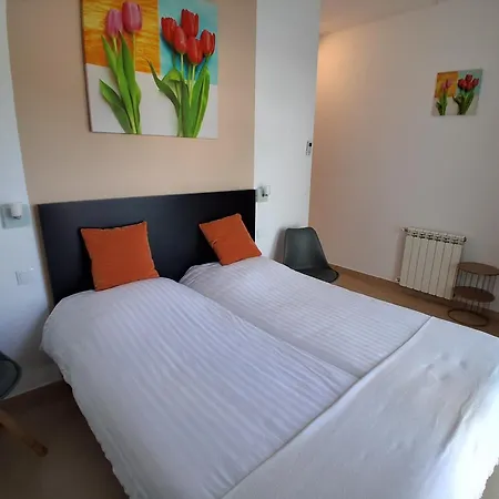 Casa Serra Larga Couette-café 4*