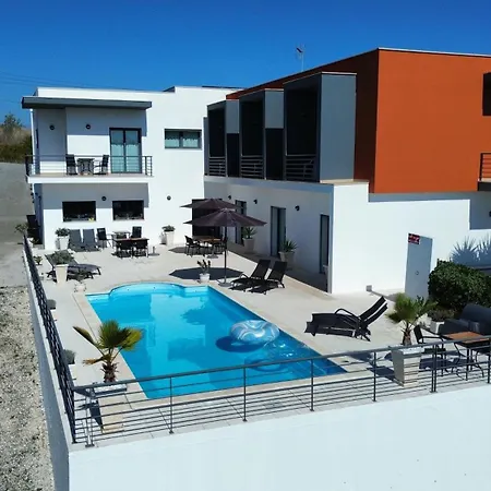 Couette-café Casa Serra Larga 4*