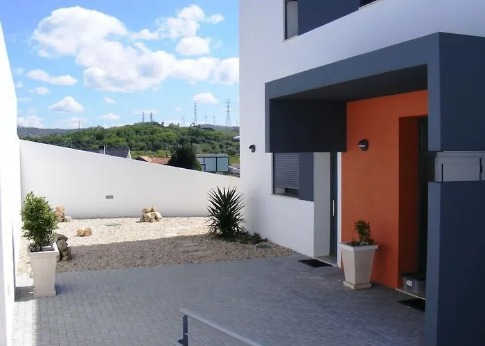 Casa Ceedina & Beauty 4* Batalha